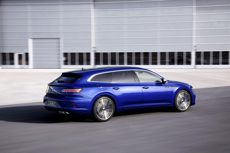  Volkswagen Arteon Shooting Brake R 2020 года  (WW) (фото 7 из 33)